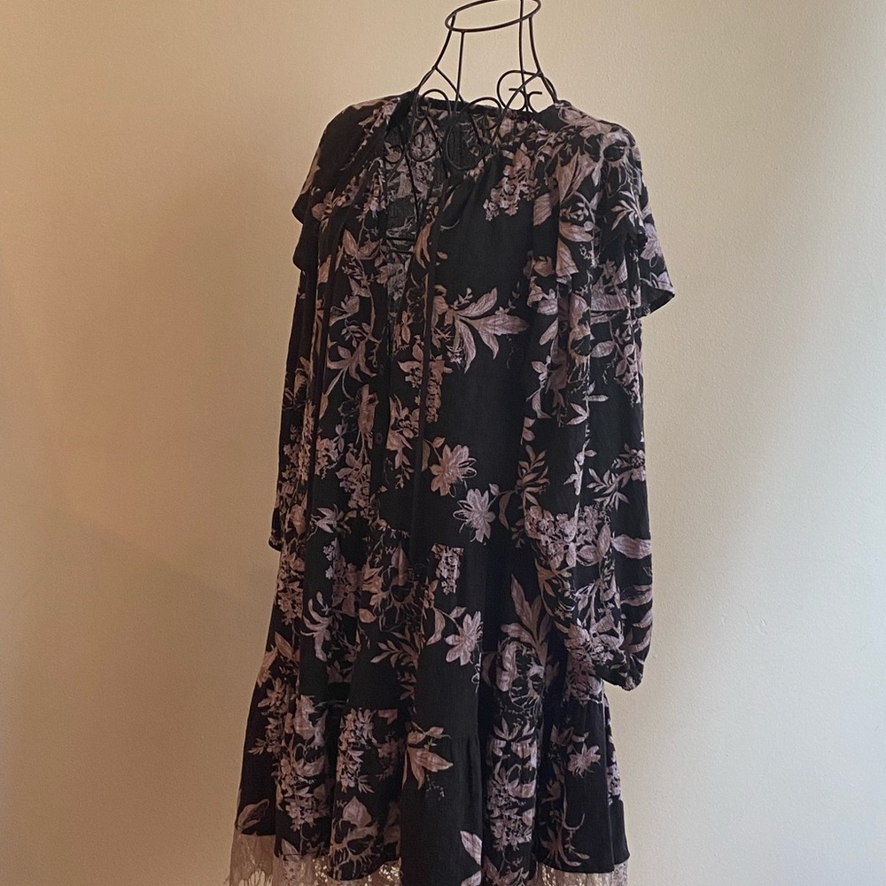 Black and Purple Floral Fancy Dress - Picture 8 of 10
